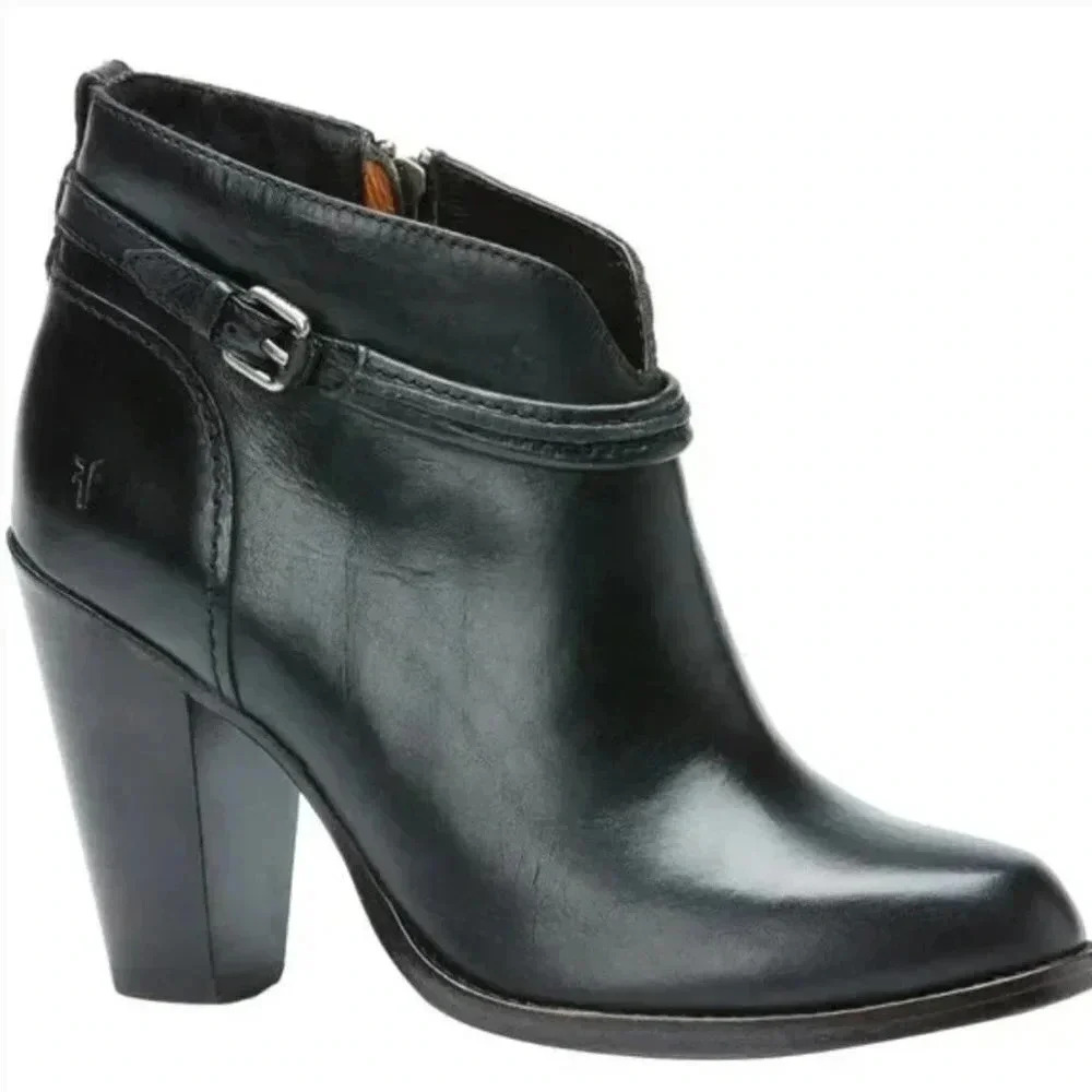 Frye Black Ankle Booties Heel Jenny Leather Zipper Equestrian 8.5